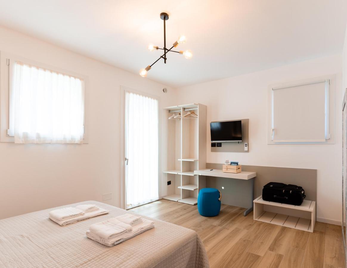 Tommyhouse Hotel Борсо дел Грапа Екстериор снимка